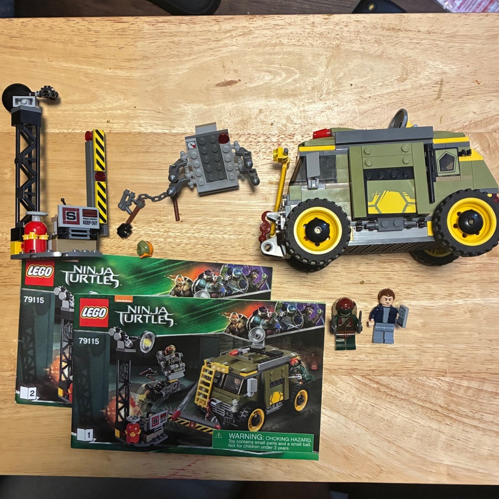 LEGO TMNT 79115 Turtle Van Takedown Raphael Vern Van 99% Complete READ